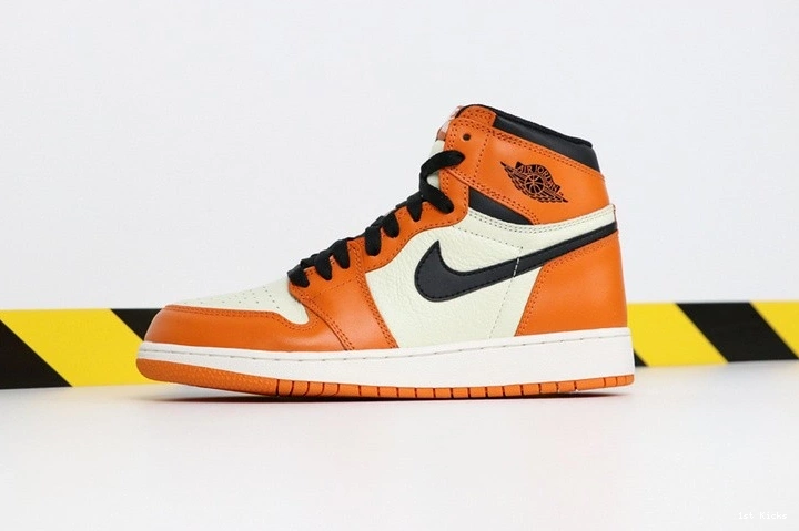 575441-113 Jordan Shattered  Backboard Reverse 1 Retro (GS)  0518